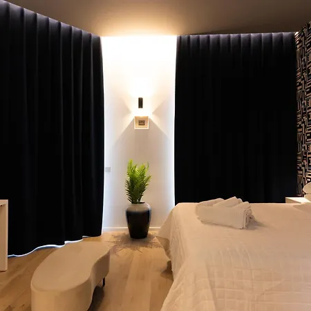 The Mumi - Your Modern Hideaway フランカヴィッラ・アル・マーレ
